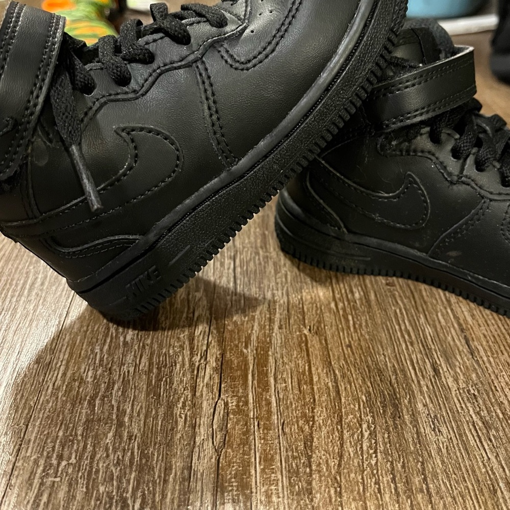 Toddler Black Air Force 1s
